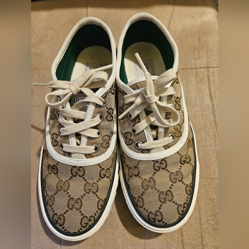 Gucci Sneakers